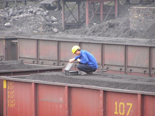 Xử lý rốt ráo sai phạm tại TKV