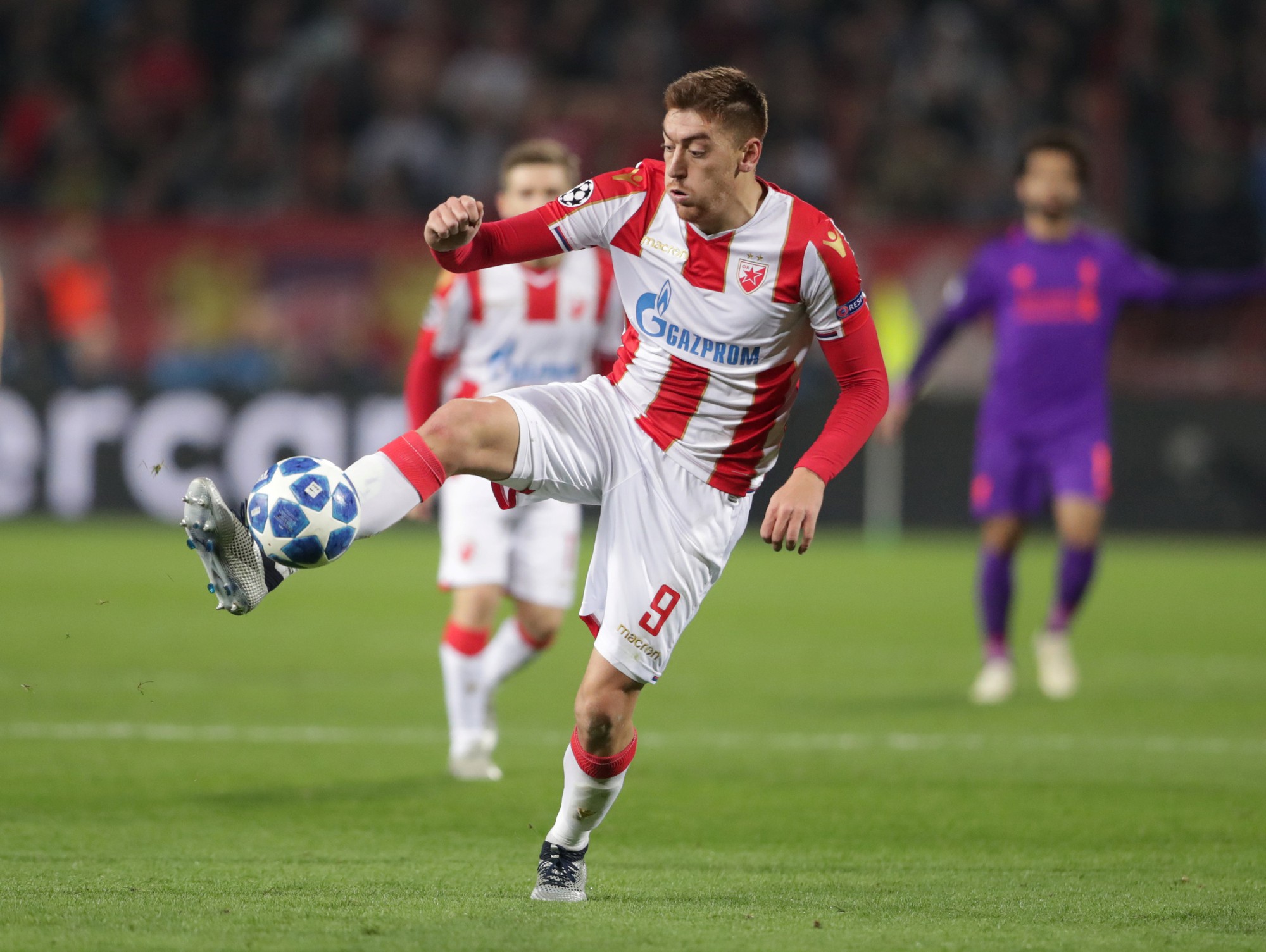 "Người hùng vô danh" Pavkov nhấn chìm Liverpool ở Belgrade