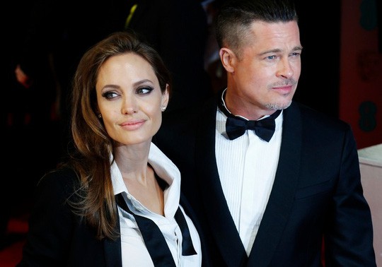 Angelina Jolie - Brad Pitt đối đầu tại tòa án xử ly hôn