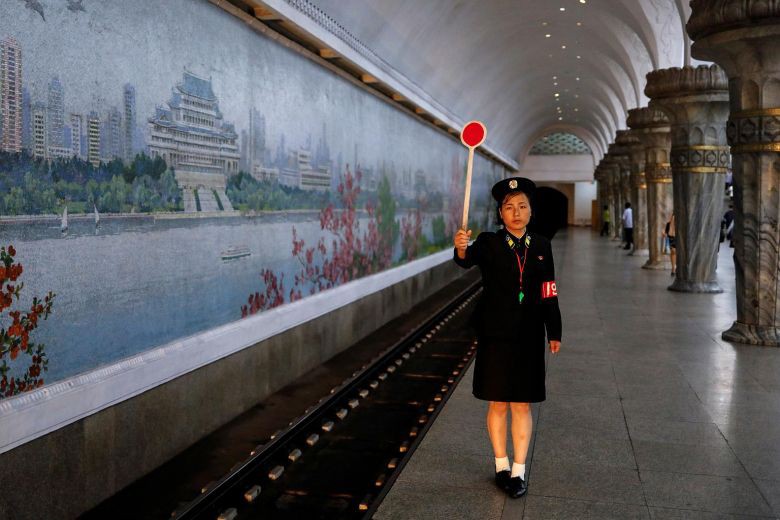 Nấm &ocirc;ng Kim Jong-un cho H&agrave;n Quốc &ldquo;an to&agrave;n v&agrave; ăn được&rdquo; - Ảnh 2.