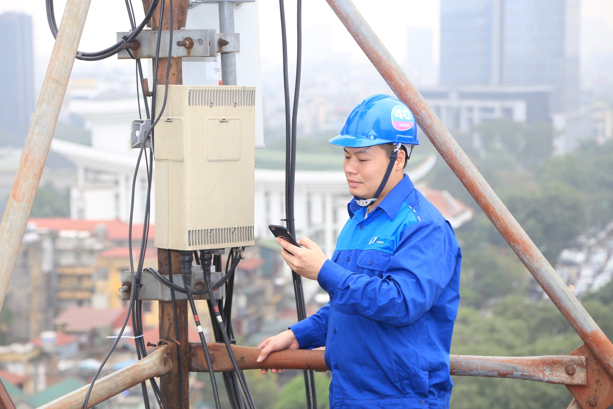 Chất lượng mạng 3G/4G của VinaPhone vượt chuẩn Việt Nam