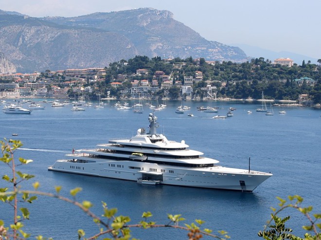 Tỷ ph&uacute; Roman Abramovich ti&ecirc;u khối t&agrave;i sản khổng lồ thế n&agrave;o? - Ảnh 16.
