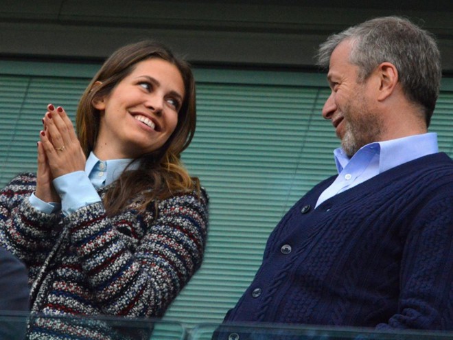 Tỷ ph&uacute; Roman Abramovich ti&ecirc;u khối t&agrave;i sản khổng lồ thế n&agrave;o? - Ảnh 6.