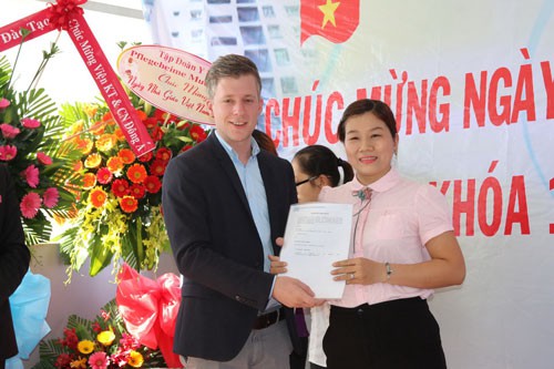 Tuyển 400 ứng viên ngành điều dưỡng sang Đức làm việc