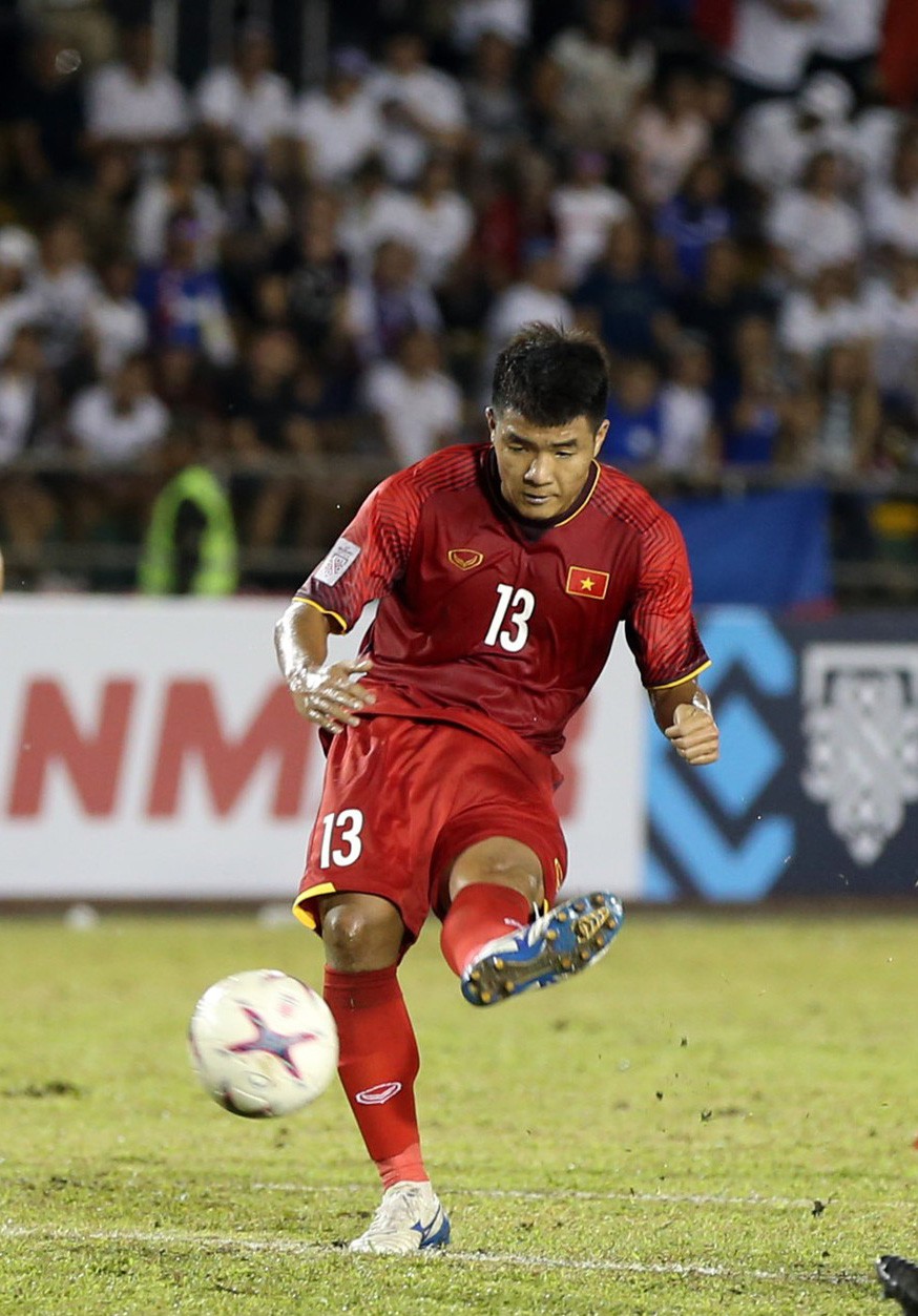 Clip: H&ograve;a tiếc nuối Malaysia 2-2, Việt Nam hẹn b&ugrave;ng nổ lượt về - Ảnh 4.