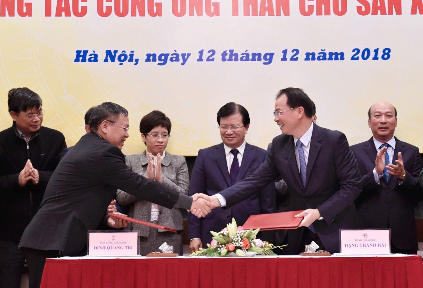 Phải cung ứng đủ than để phát điện
