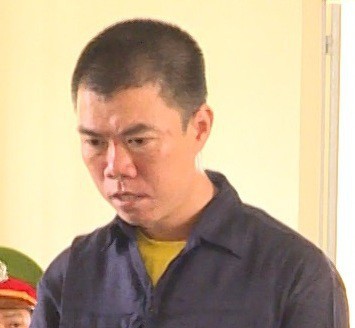 Trong lúc bị truy nã, con bạc gây ra hàng chục vụ cướp ở miền Tây