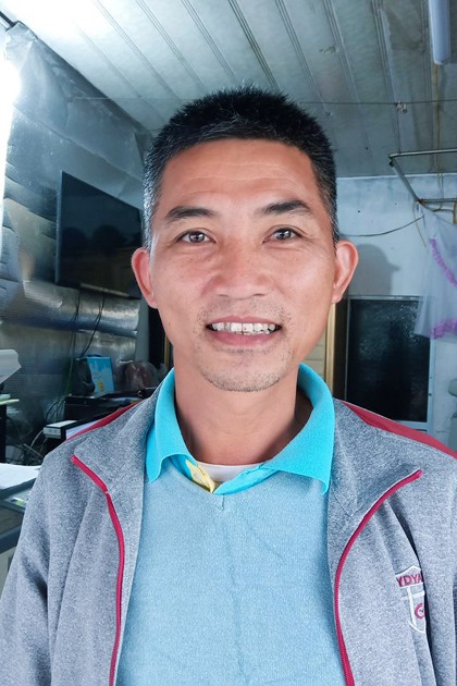Thầy gi&aacute;o ngh&egrave;o bắt xe bu&yacute;t đuổi theo trả lại 23 chỉ v&agrave;ng, 50 triệu đồng bỏ qu&ecirc;n - Ảnh 1.