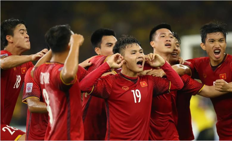 Lịch THTT bóng đá: Việt Nam tiếp Malaysia, Liverpool đại chiến M.U