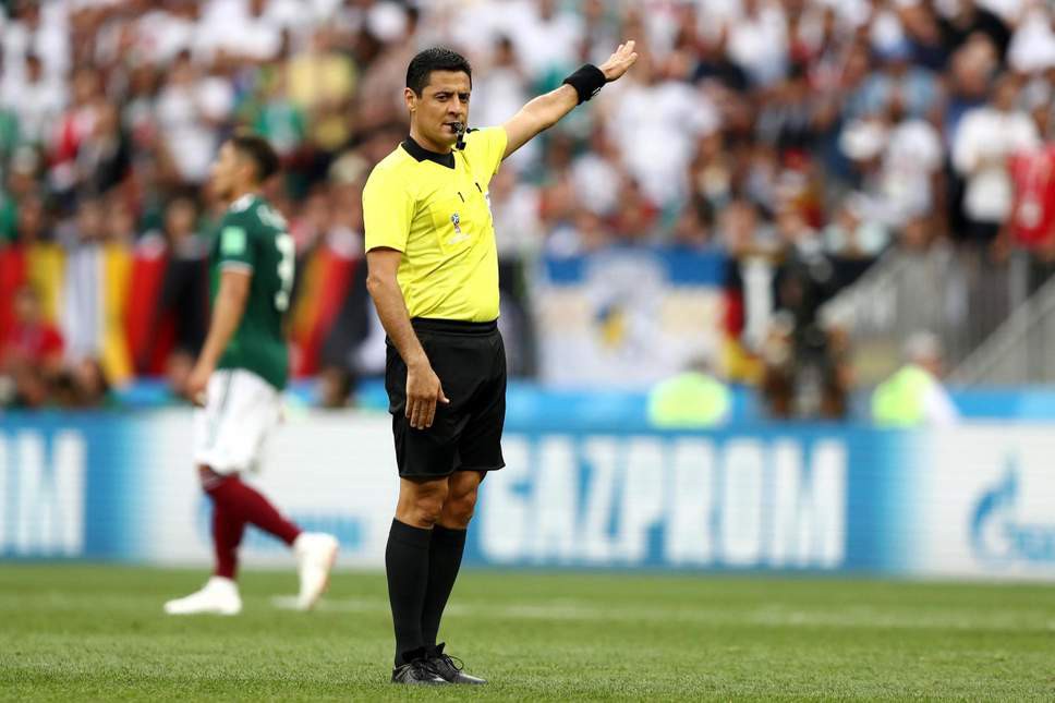 Trọng t&agrave;i hay nhất ch&acirc;u &Aacute; điều h&agrave;nh chung kết AFF Cup lượt về - Ảnh 1.