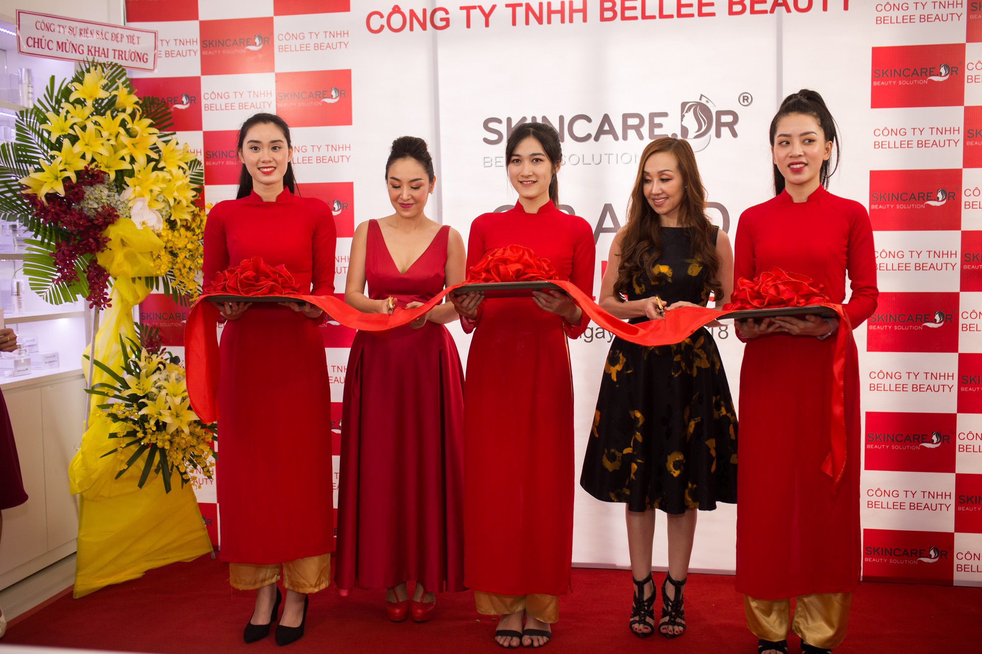 SKINCARE DOCTOR: Mỹ phẩm pháp dành cho phụ nữ Việt