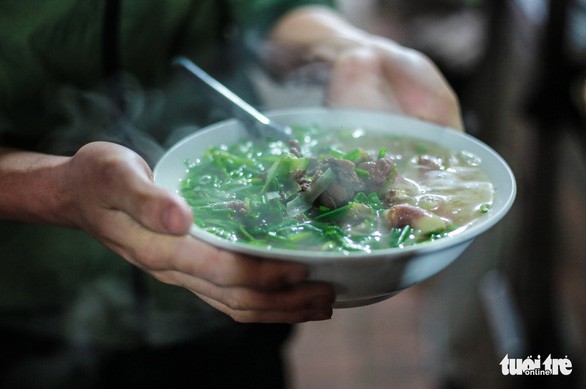 Phở gánh ông Cồ và phở Thìn Bờ Hồ