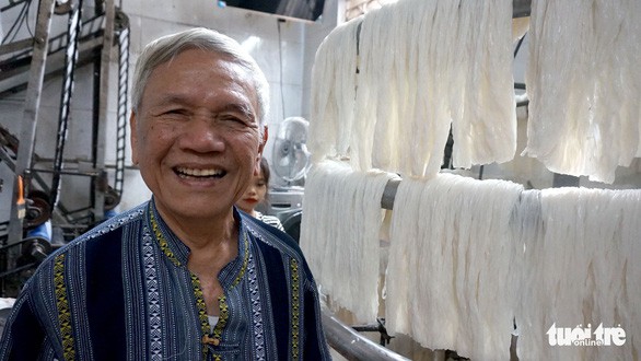 Phở g&aacute;nh &ocirc;ng Cồ v&agrave; phở Th&igrave;n Bờ Hồ - Ảnh 1.