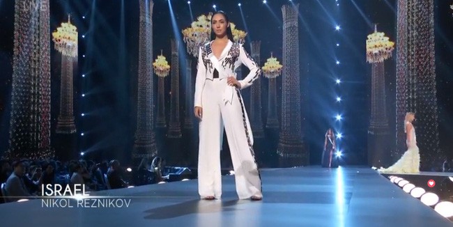 B&aacute;n kết Miss Universe 2018: HHen Ni&ecirc; khoe v&oacute;c d&aacute;ng n&oacute;ng bỏng - Ảnh 9.