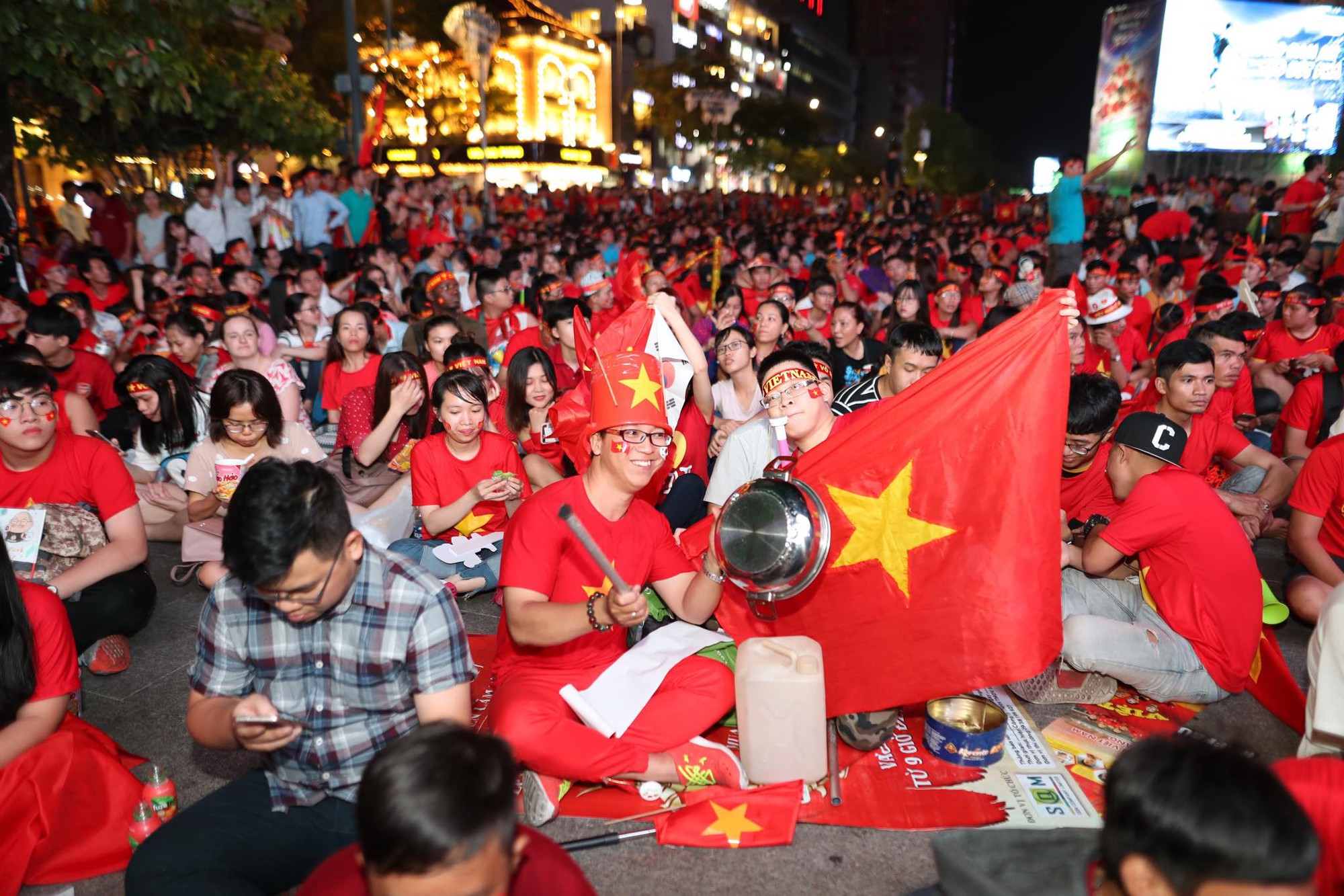 Thắng Malaysia, Việt Nam l&ecirc;n ng&ocirc;i v&ocirc; địch Đ&ocirc;ng Nam &Aacute; 2018 - Ảnh 10.