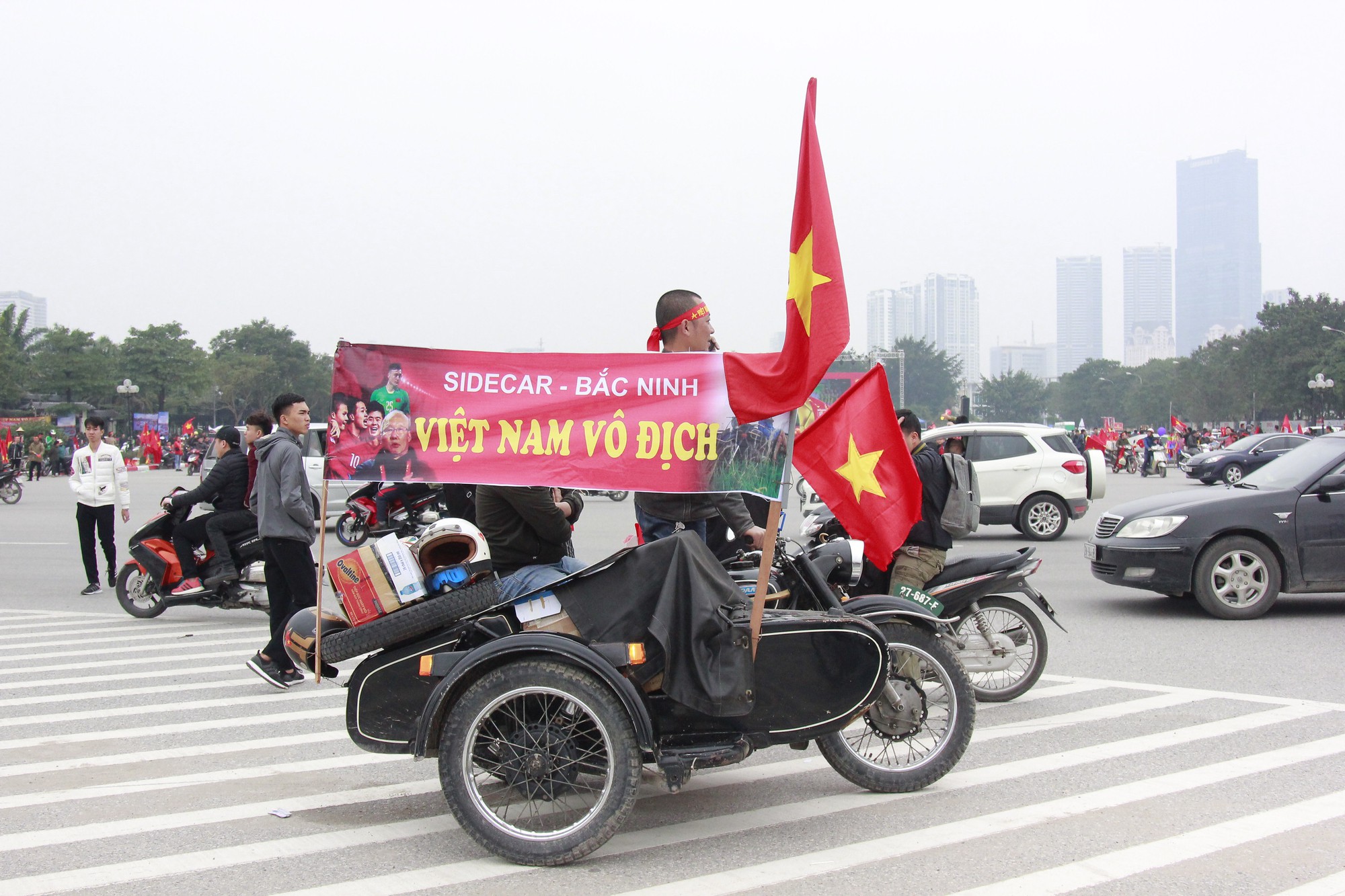S&acirc;n Mỹ Đ&igrave;nh n&oacute;ng hừng hực trước trận quyết đấu Việt Nam - Malaysia - Ảnh 16.