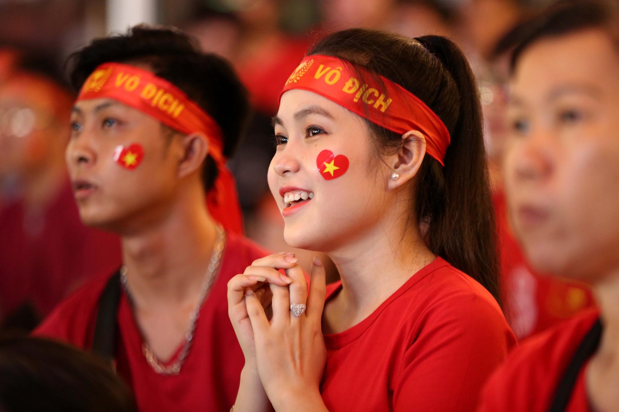 TP HCM trắng đêm mừng tuyển Việt Nam vô địch AFF Cup