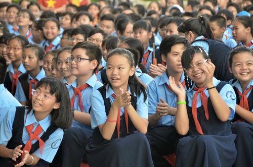 Mong thầy cô cười nhiều hơn, bớt bài tập ở nhà
