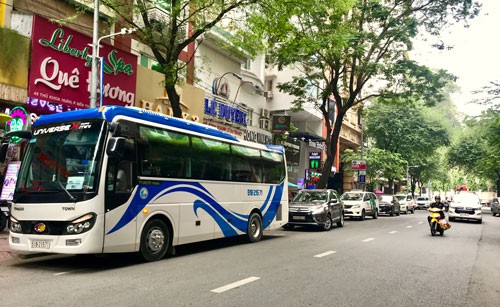 Thu phí đậu ôtô: Vẫn hời hợt! - Ảnh 2.
