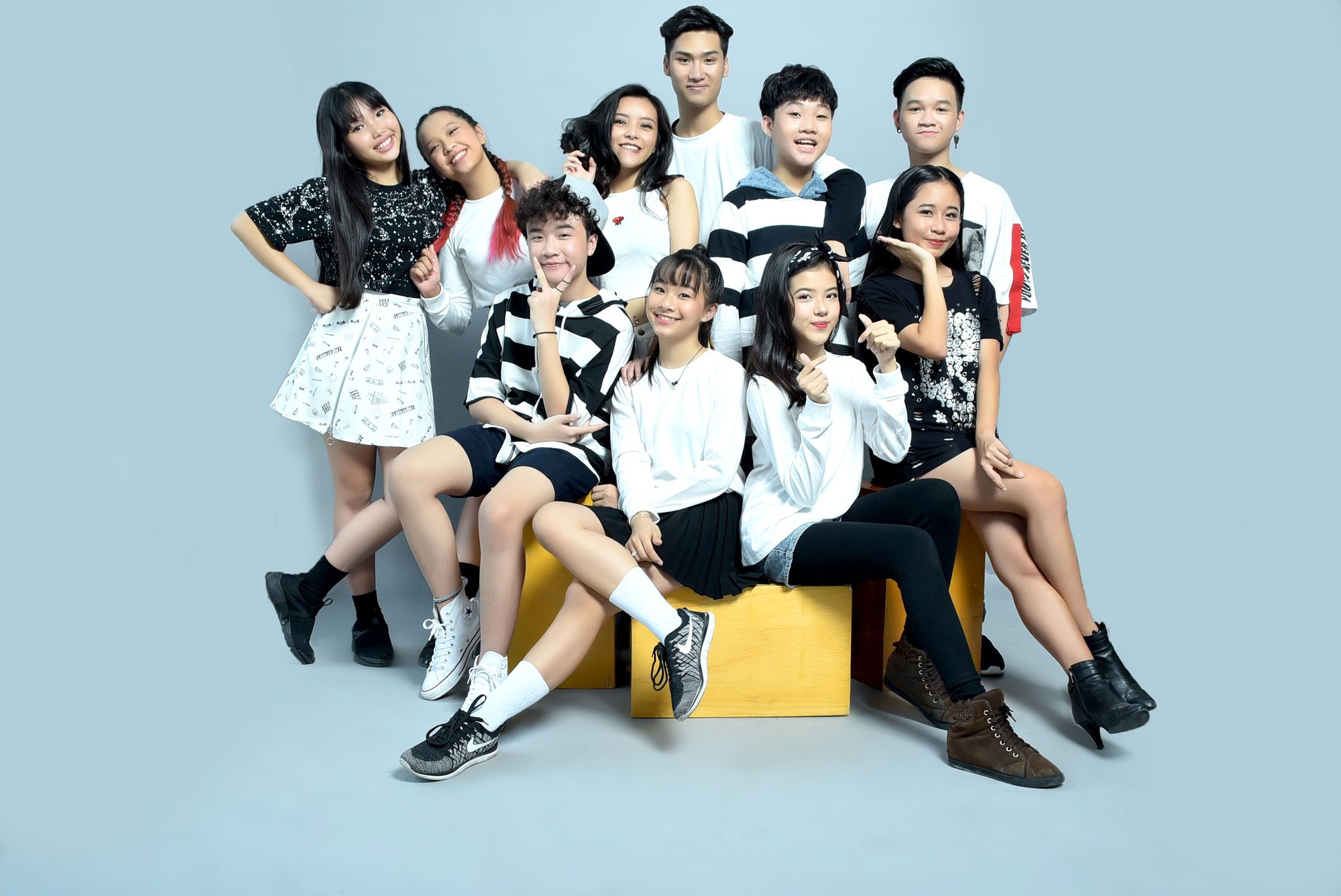 Bầu chọn giải Mai V&agrave;ng 2018: Nh&oacute;m h&aacute;t - đội h&igrave;nh chuẩn, xuất sắc - Ảnh 3.