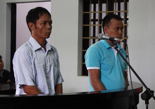 Nguyên phó chánh thanh tra giao thông bảo kê xe quá tải lại hầu tòa
