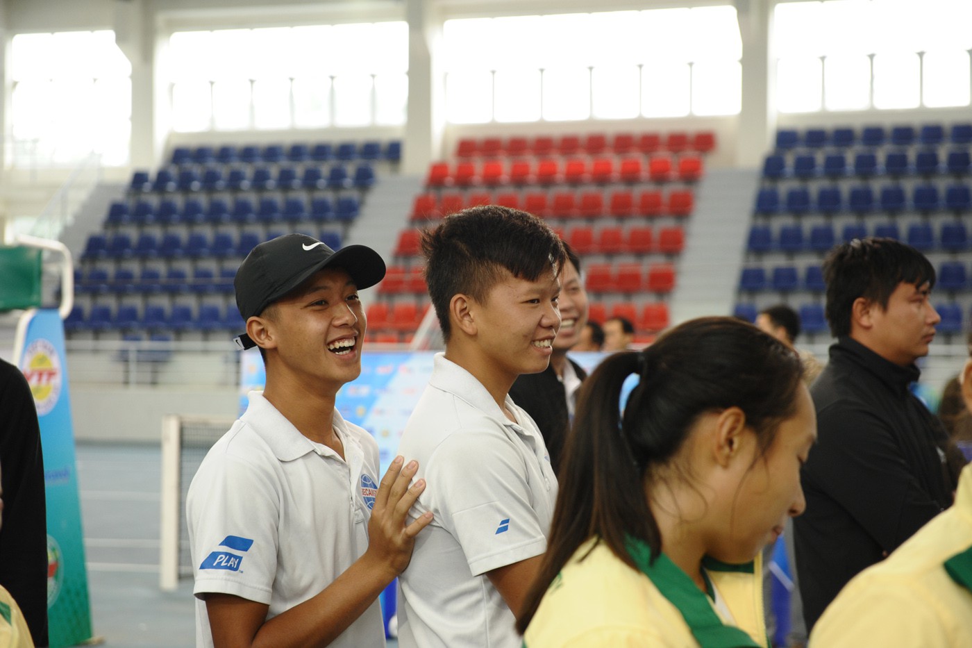 Cho&aacute;ng với chiến thắng trắng của người đẹp Aliz&eacute; Lim  - Ảnh 3.