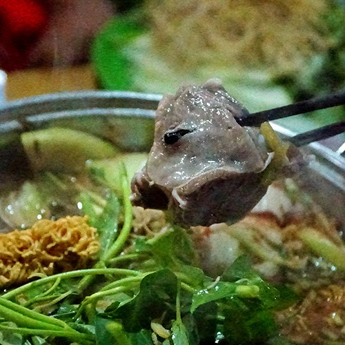Lẩu cá đuối - món ai đi Vũng Tàu cũng đều muốn thử