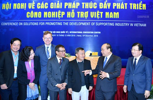 Học "tinh thần Park Hang-seo" để làm công nghiệp hỗ trợ