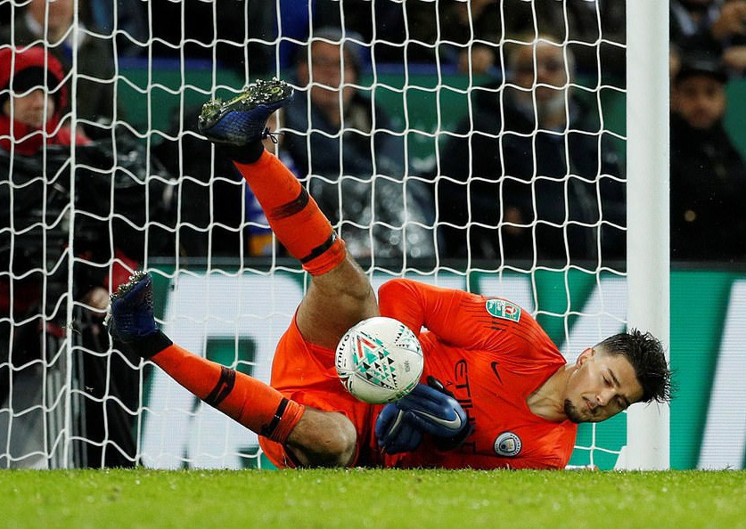 Thắng penalty nghẹt thở, Man City v&agrave;o b&aacute;n kết C&uacute;p Li&ecirc;n đo&agrave;n Anh - Ảnh 5.