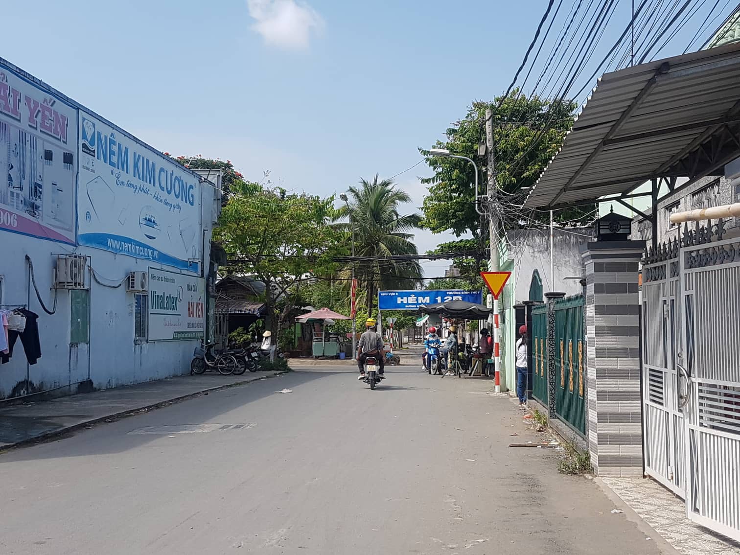 Bị người nghiện đâm gục vì đổi tép ma túy nhỏ hơn