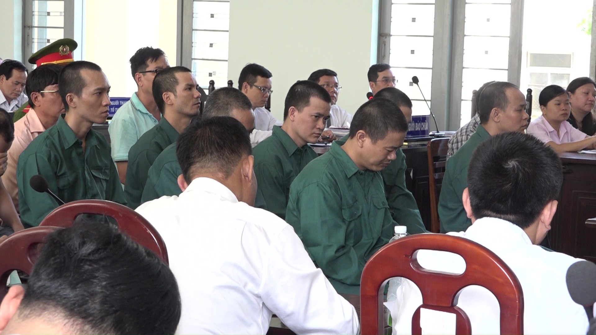 Tuy&ecirc;n &aacute;n 12 bị c&aacute;o trong vụ &aacute;n bu&ocirc;n lậu xăng dầu khủng ng&agrave;n tỉ - Ảnh 3.