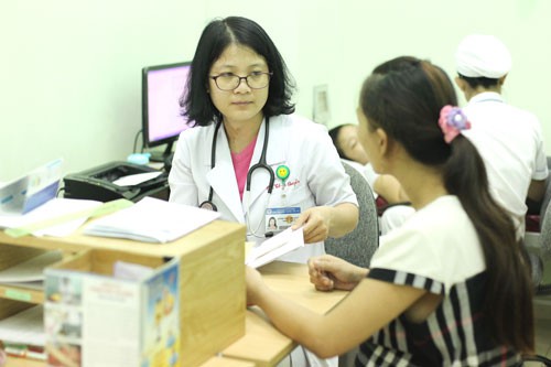 Khi có bệnh, bà bầu đừng ngại điều trị