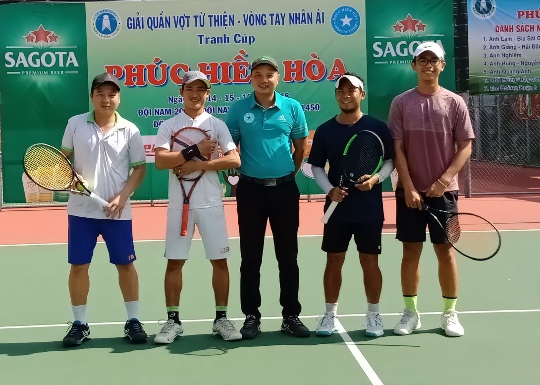 242 tay vợt tham gia giải đấu từ thiện m&ugrave;a Gi&aacute;ng sinh 2018 - Ảnh 4.