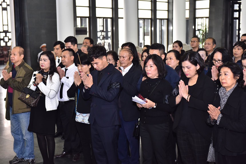 Kh&oacute;c nghẹn tiễn đưa NSND Anh T&uacute; - Ảnh 2.