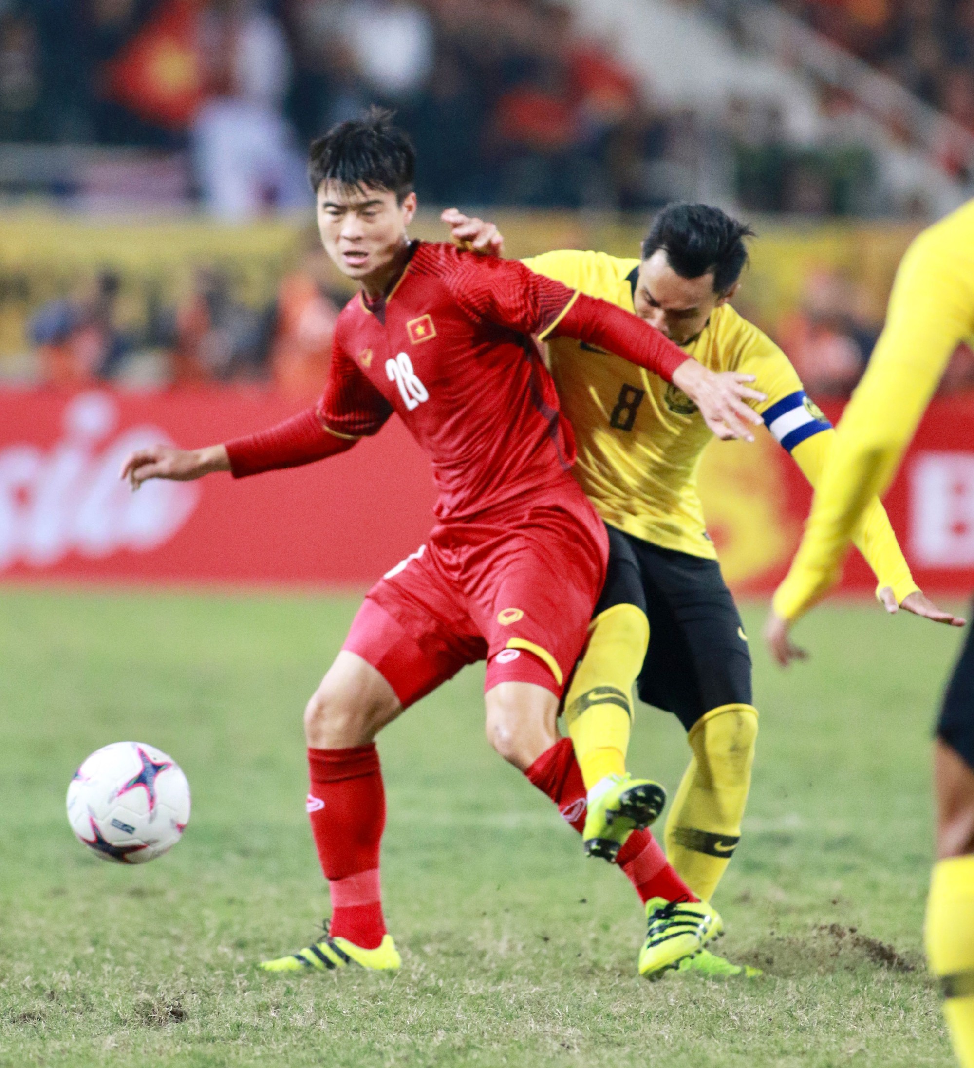 Những chiến binh l&agrave;m n&ecirc;n vinh quang AFF Cup: Từ cậu b&eacute; nhặt b&oacute;ng th&agrave;nh nh&agrave; v&ocirc; địch - Ảnh 1.