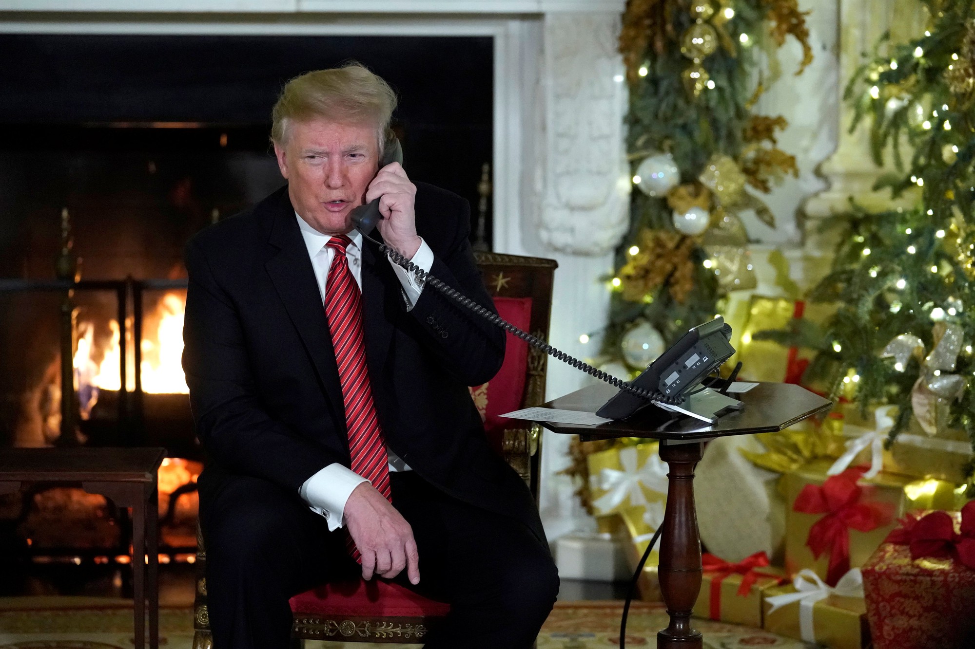 Ông Trump than "cô quạnh" trong Nhà Trắng