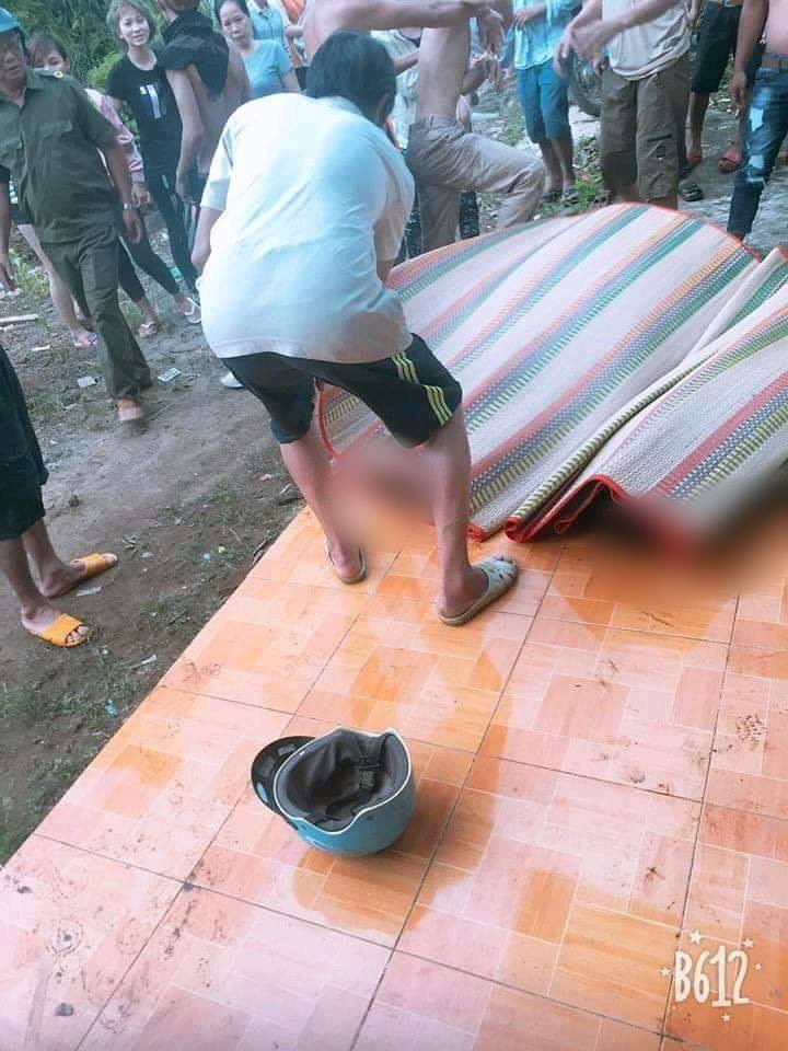 Chìm thuyền trên hồ, 3 người chết, 1 người nguy kịch