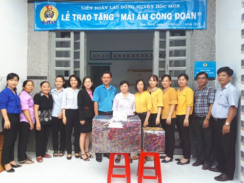 Gi&uacute;p đo&agrave;n vi&ecirc;n kh&oacute; khăn an cư - Ảnh 1.