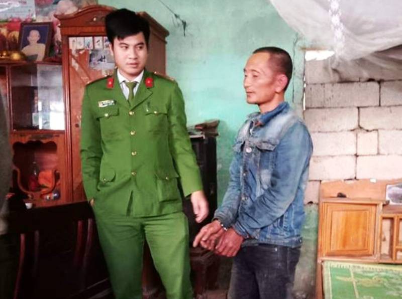 Bắt quả tang con nuôi giở trò đồi bại với cháu ngoại 4 tuổi