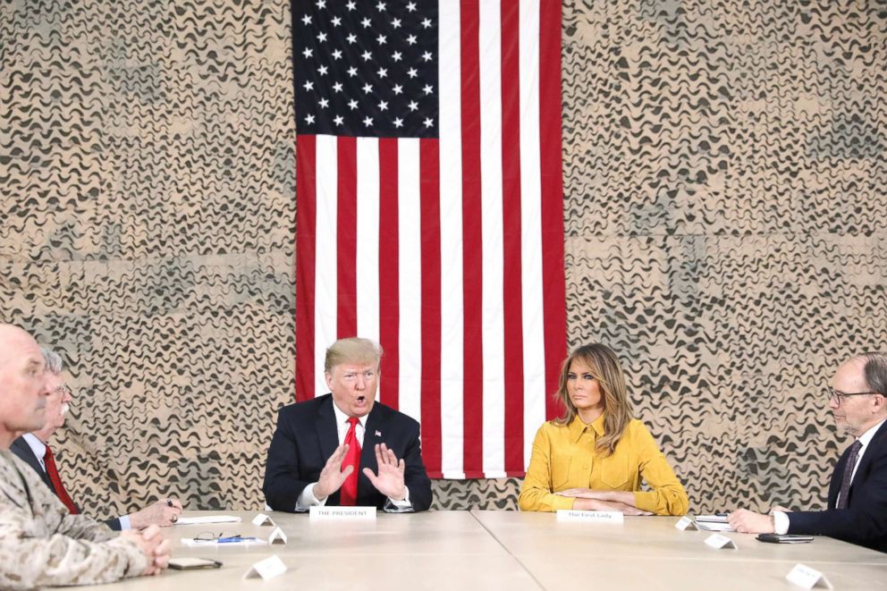 Bất ngờ thăm lính Mỹ tại Iraq, ông Trump bị nước chủ nhà chỉ trích - Ảnh 4.