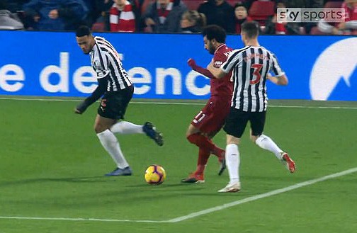 Rộ nghi &aacute;n FA bảo k&ecirc; cho Liverpool v&ocirc; địch lượt đi  - Ảnh 3.
