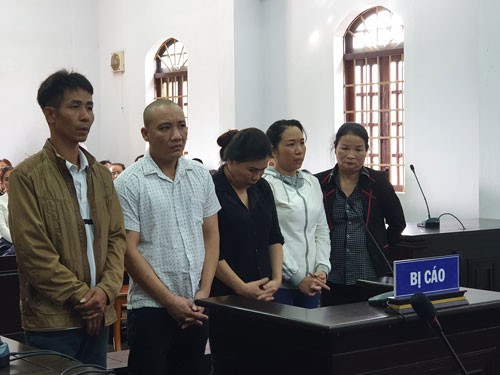 VỤ TRỘN TẠP CHẤT NHUỘM THAN PIN VÀO HỒ TIÊU: 5 bị cáo nhận hơn 36 năm tù