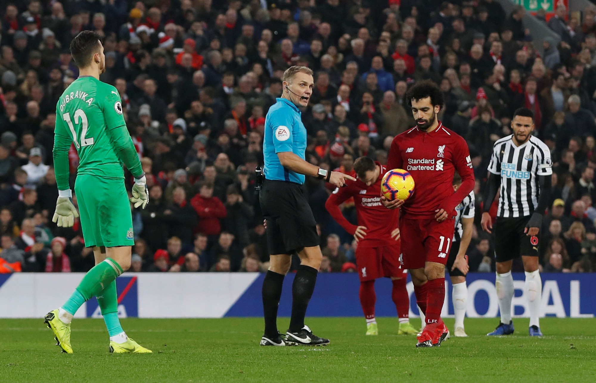 Rộ nghi &aacute;n FA bảo k&ecirc; cho Liverpool v&ocirc; địch lượt đi  - Ảnh 6.