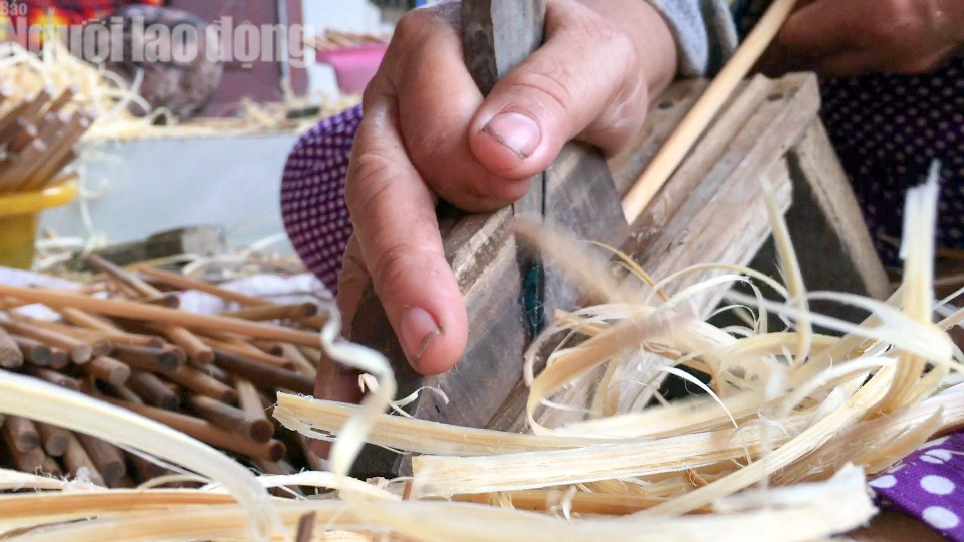 B&iacute; quyết bảo vệ sức khỏe người d&ugrave;ng của x&oacute;m đũa tre sạch ở miền T&acirc;y - Ảnh 7.