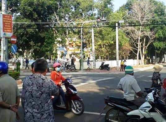 NÓNG: Nghi án phó phường đội bắn chết nữ phó chủ tịch HĐND phường rồi tự sát - Ảnh 1.