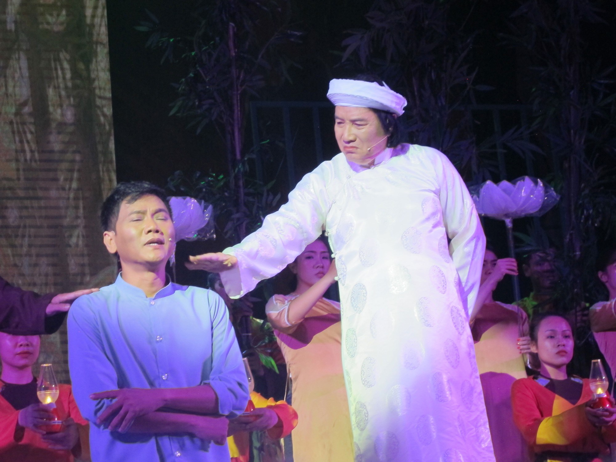 Bầu chọn Giải Mai V&agrave;ng 2018: Vở diễn n&agrave;o cũng c&oacute; dấu ấn ri&ecirc;ng - Ảnh 4.