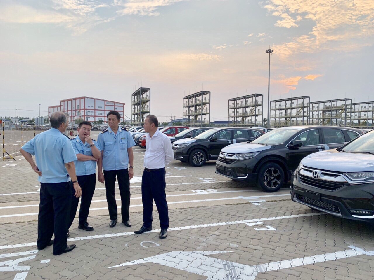 Cục hải quan TP HCM vượt nhẹ chỉ tiêu thu ngân sách 2018