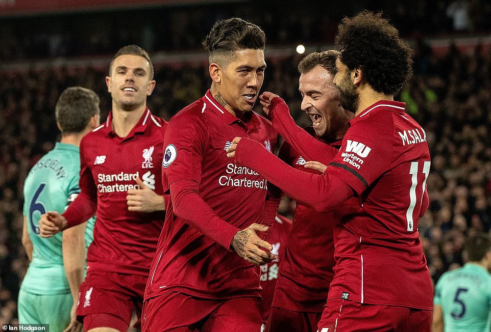 Liverpool "vùi dập" Arsenal đêm cuối năm ở Anfield