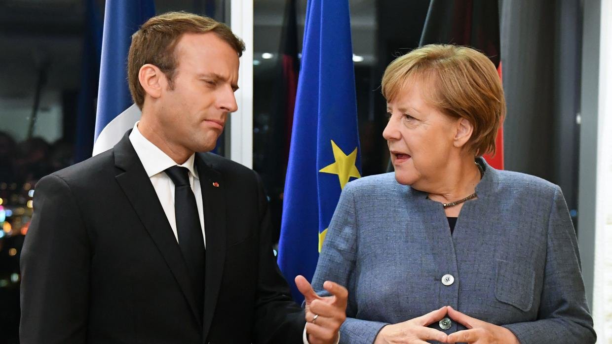 Nga "vùi dập" yêu cầu của bà Merkel và ông Macron