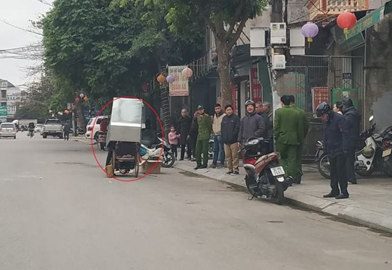 Phát hiện người đàn ông chết trên xe ba gác trong giá rét 10 độ C